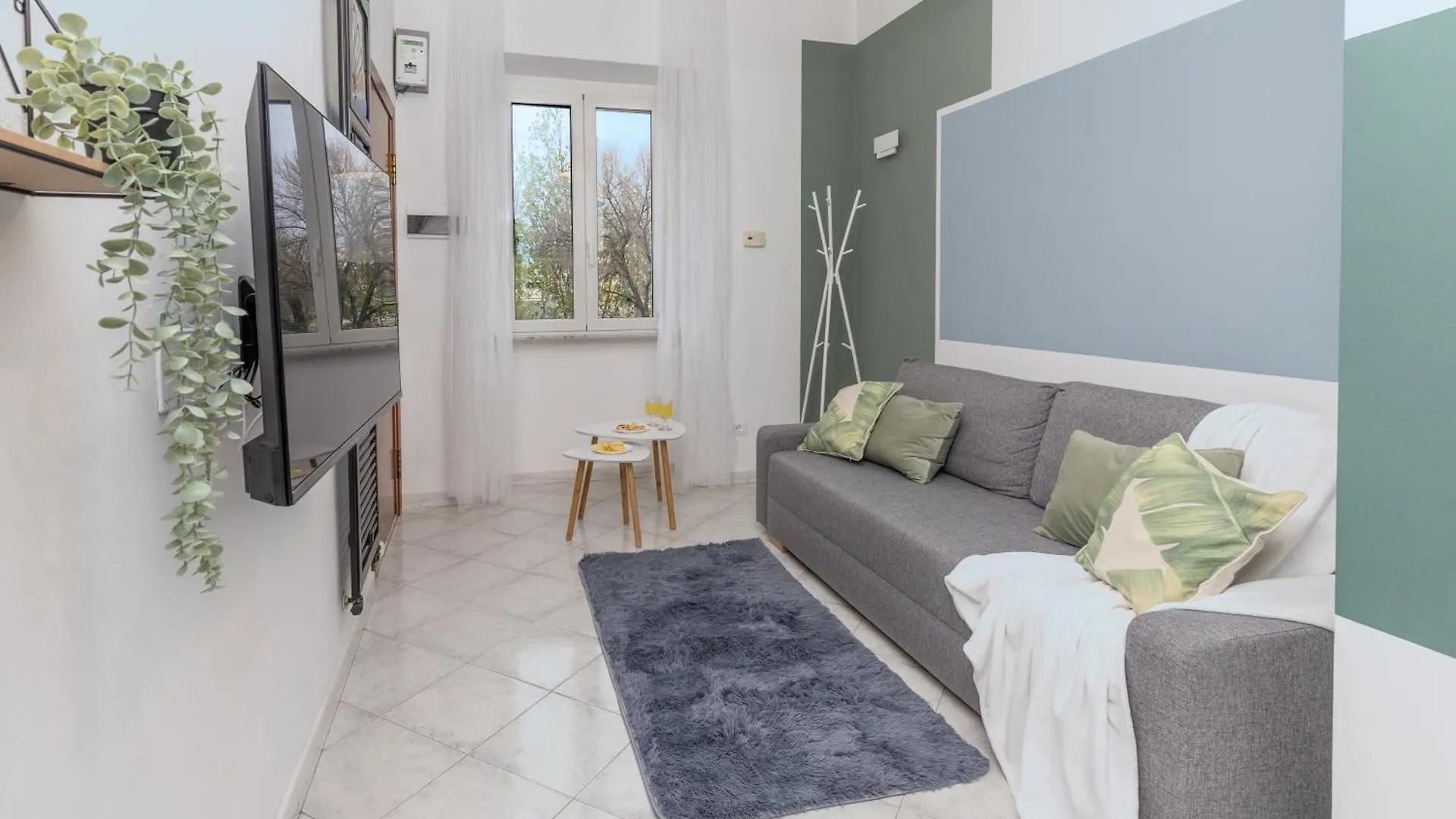 Verde Salmastro Livorno Apartment